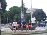 Lehorgonyoztunk. Csaba, Ildi, Szent, Szilárd, Angéla, Mz/x.