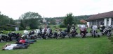  A motorokkal rendben leparkoltunk, néhány motoros pihenõparkolóba tért ebéd után.