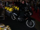 Suzuki DL V-Storm 1000 a Touratech standján 