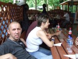 Ezek a lesifotósok már ebéd közben sem hagyják nyugodtan az embert!