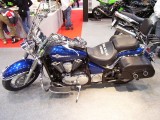 Kawasaki VN 900 Classic extrákkal