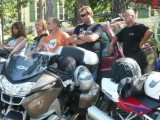 Noémi, Heko és Sipi a motorosok oldalán érkeztek.