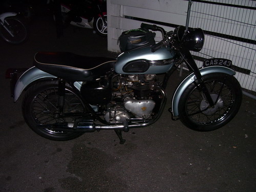 100_3823_resize.jpg