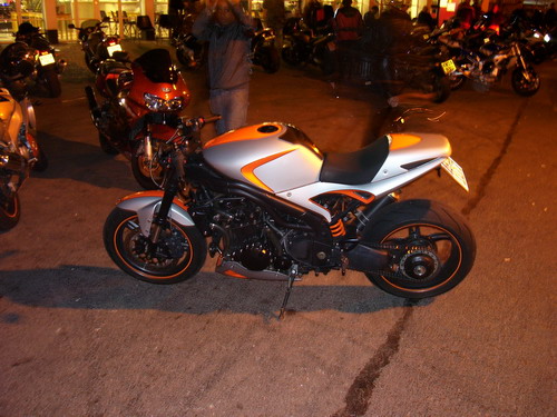 100_3830_resize.jpg