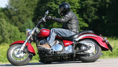 vn900_redride.jpg