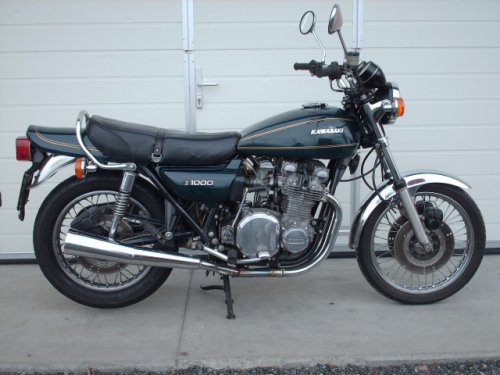 Kawasaki_Z_1000___77_F.jpg